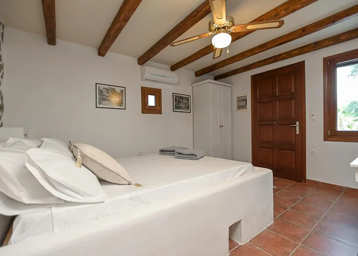 4 Bedroom Valerie With Private Swimming Pool Sztelída
