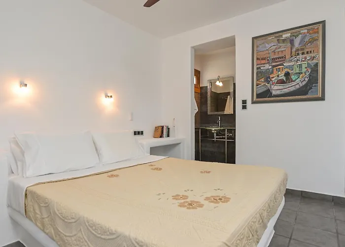 4 Bedroom Valerie With Private Swimming Pool *