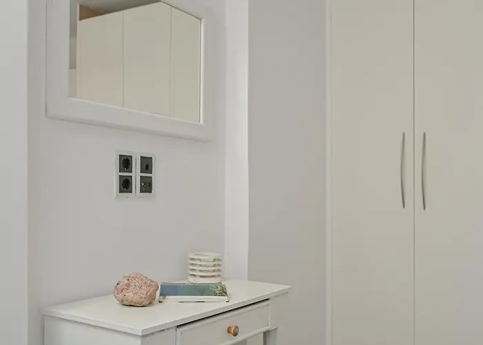 4 Bedroom Valerie With Private Swimming Pool * Sztelída