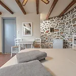 4 Bedroom Valerie With Private Swimming Pool Βίλα *
