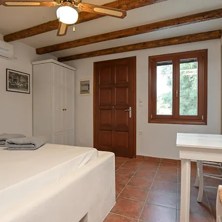 Vila 4 Bedroom Valerie With Private Swimming Pool Stelida (Naxos)