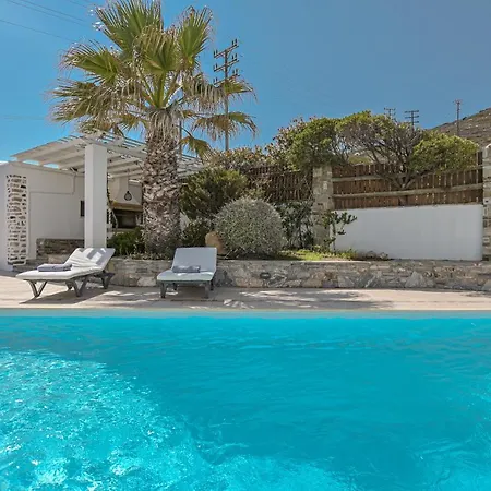 4 Bedroom Valerie With Private Swimming Pool Vila *