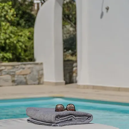 4 Bedroom Valerie With Private Swimming Pool * Stelida (Naxos)