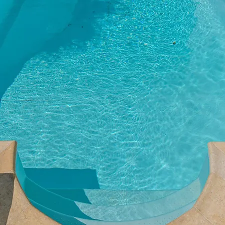 4 Bedroom Valerie With Private Swimming Pool Vila