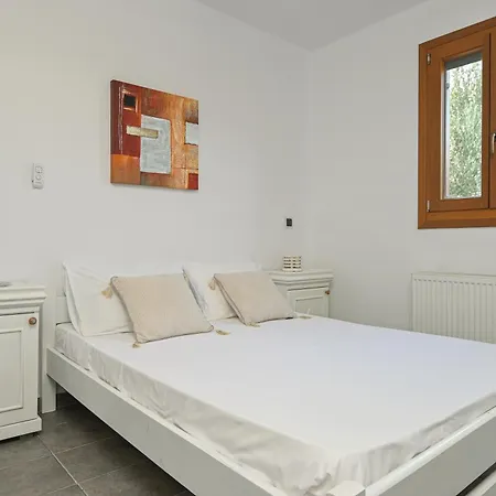 4 Bedroom Valerie With Private Swimming Pool Stelida (Naxos)
