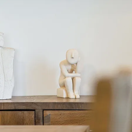 4 Bedroom Valerie With Private Swimming Pool *