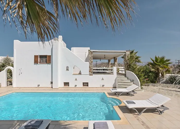 4 Bedroom Valerie With Private Swimming Pool