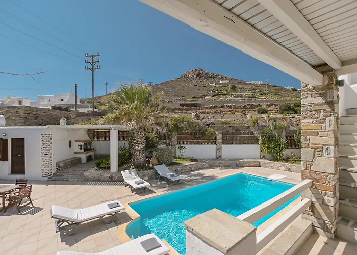 4 Bedroom Valerie With Private Swimming Pool *