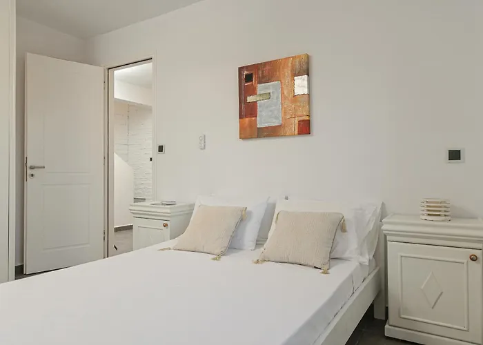 4 Bedroom Valerie With Private Swimming Pool * Στελίδα